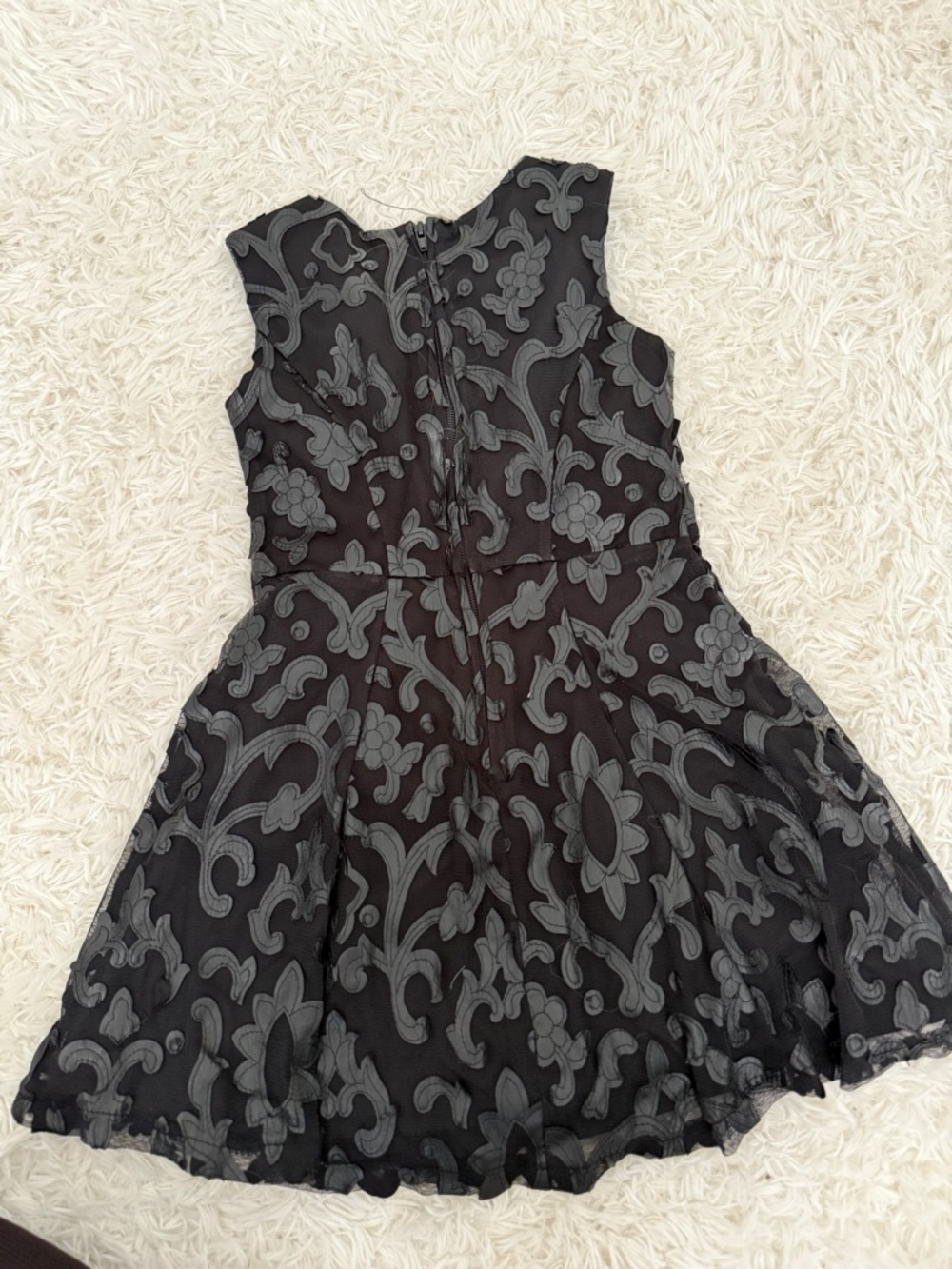 Children’s Place Black Mesh Floral Dress Size 5 Girls - Picture 4 of 4
